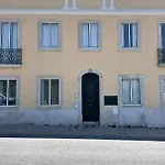 Апартаменти Portucale ! Stylish Campo Ourique