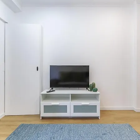 Portucale ! Stylish Campo Ourique *