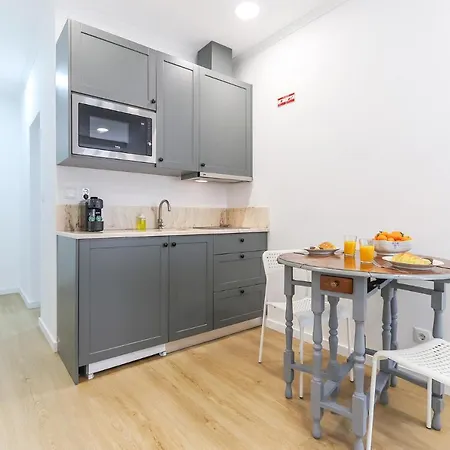 Portucale ! Stylish Campo Ourique