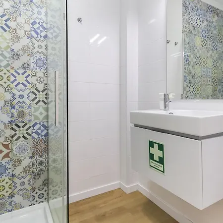 Portucale ! Stylish Campo Ourique *