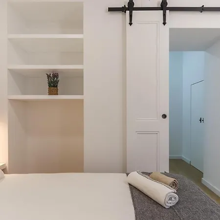 Portucale ! Stylish Campo Ourique Lissabon