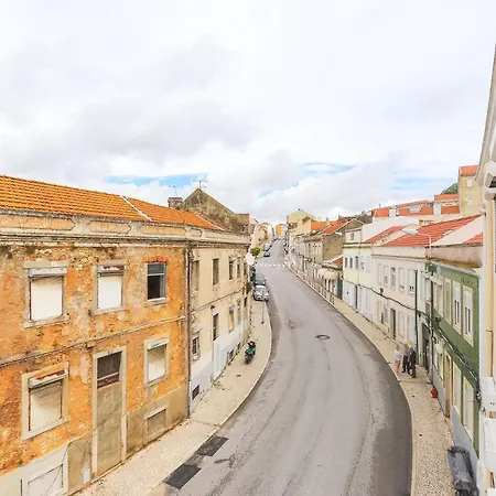 Portucale ! Stylish Campo Ourique *