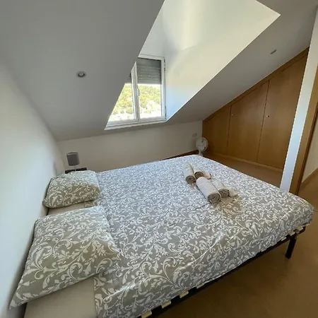 Portucale ! Stylish Campo Ourique Appartamento *