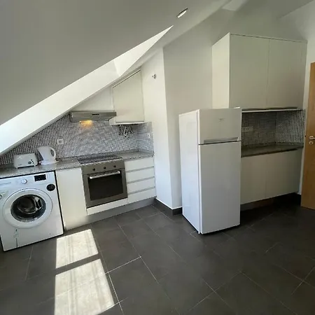 Portucale ! Stylish Campo Ourique Lissabon