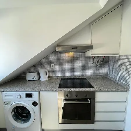 Portucale ! Stylish Campo Ourique Appartamento *