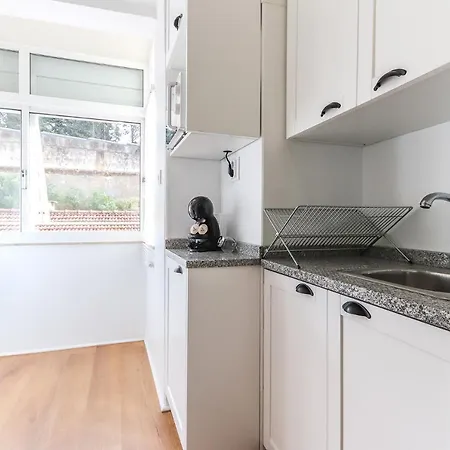 Portucale ! Stylish Campo Ourique *