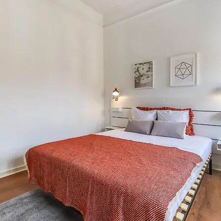 Portucale ! Stylish Campo Ourique *