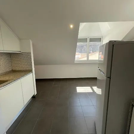 Portucale ! Stylish Campo Ourique * Lisboa