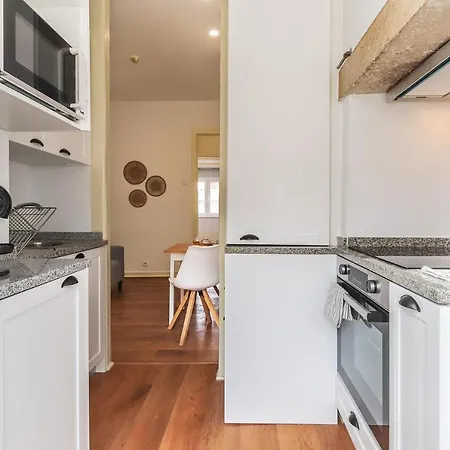 Portucale ! Stylish Campo Ourique *